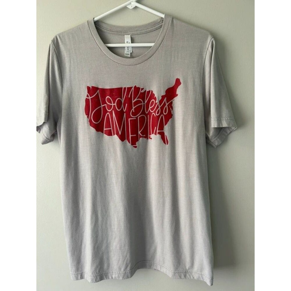 “God Bless America” Gray graphic tshirt Large